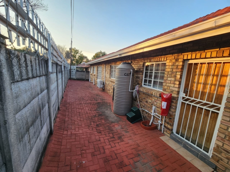 3 Bedroom Property for Sale in Protea Park North West